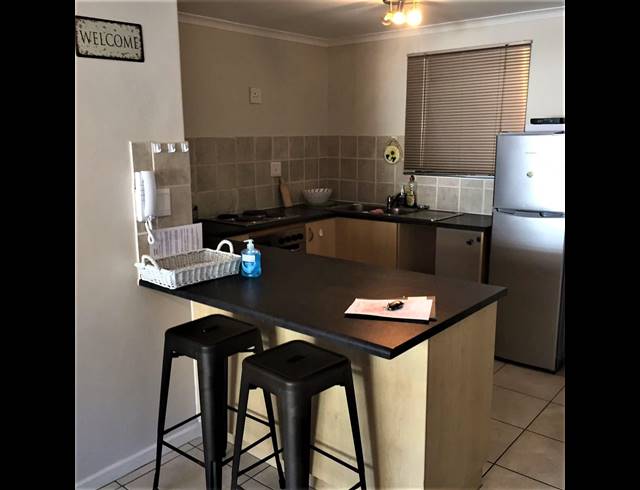 1 BEDROOM APARTMENT TO LET IN SALT RIVER